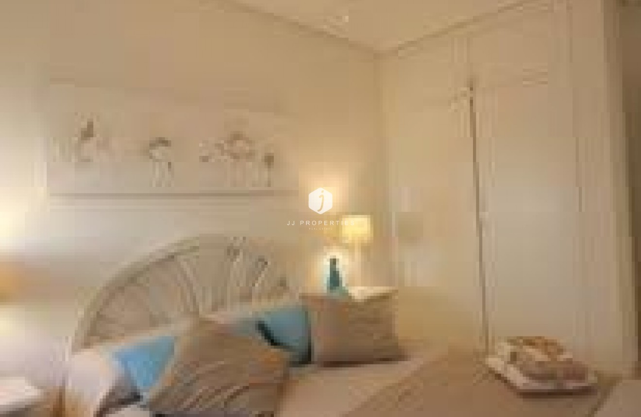 Tweedehands - Bungalow -
Torrevieja - La Mata