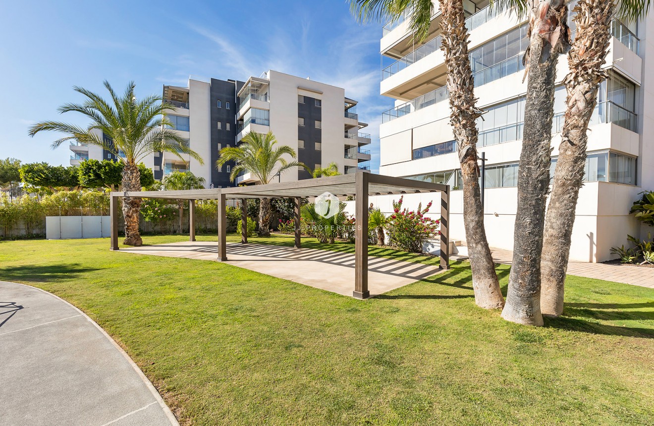 Tweedehands - Appartement / flat -
Orihuela Costa - Costa Blanca