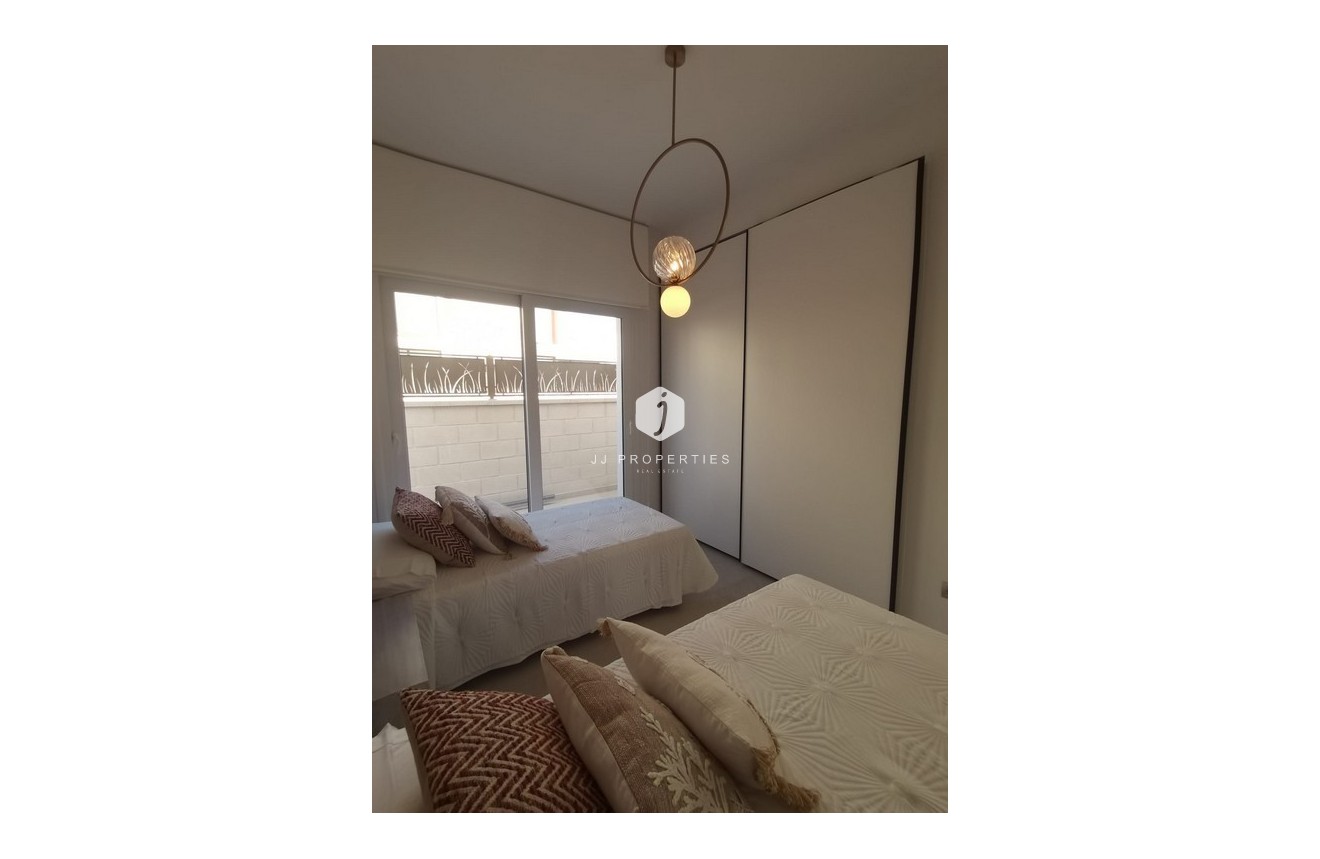 Tweedehands - Villa -
Ciudad Quesada - Costa Blanca