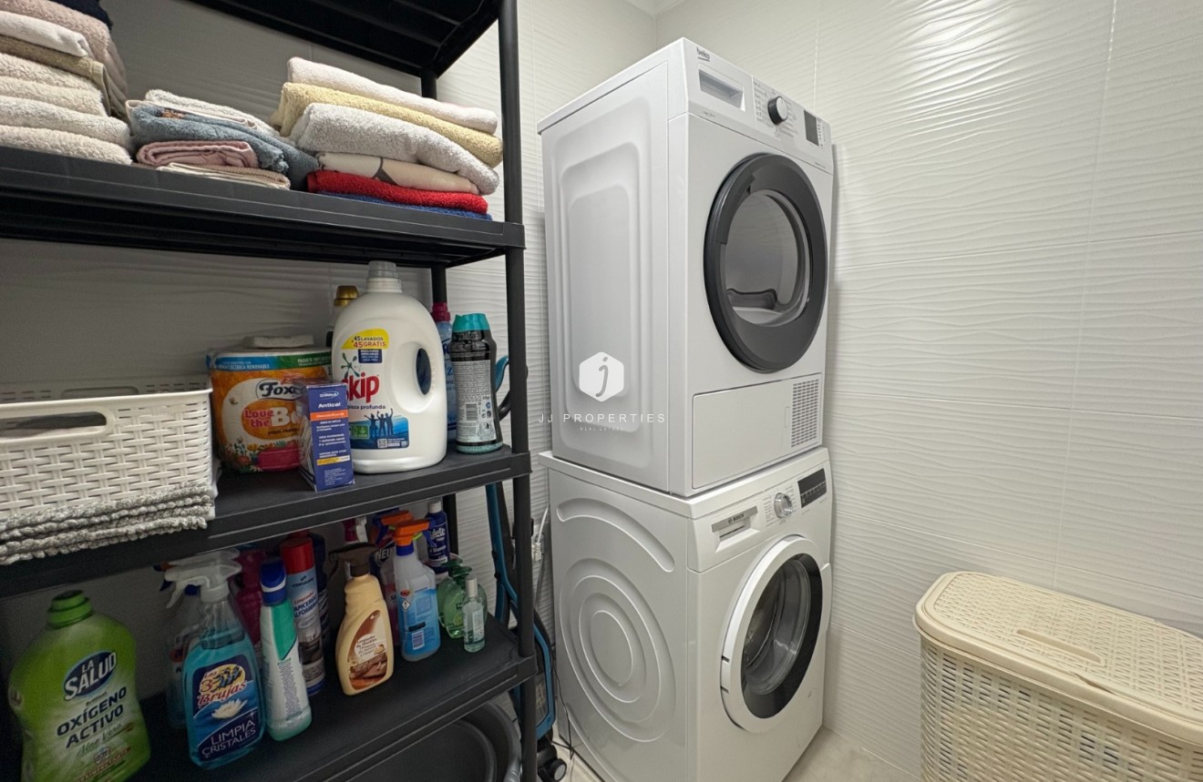 Tweedehands - Appartement / flat -
Torrevieja - Costa Blanca