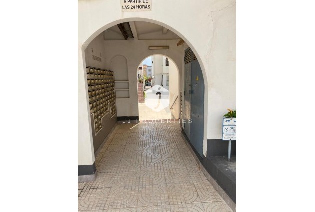Tweedehands - Appartement / flat -
Torrevieja - Costa Blanca