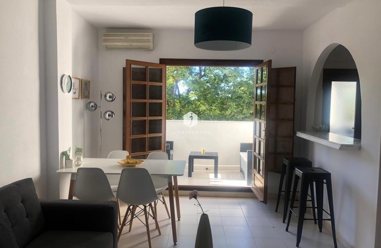 Tweedehands - Appartement / flat -
Torrevieja - Costa Blanca