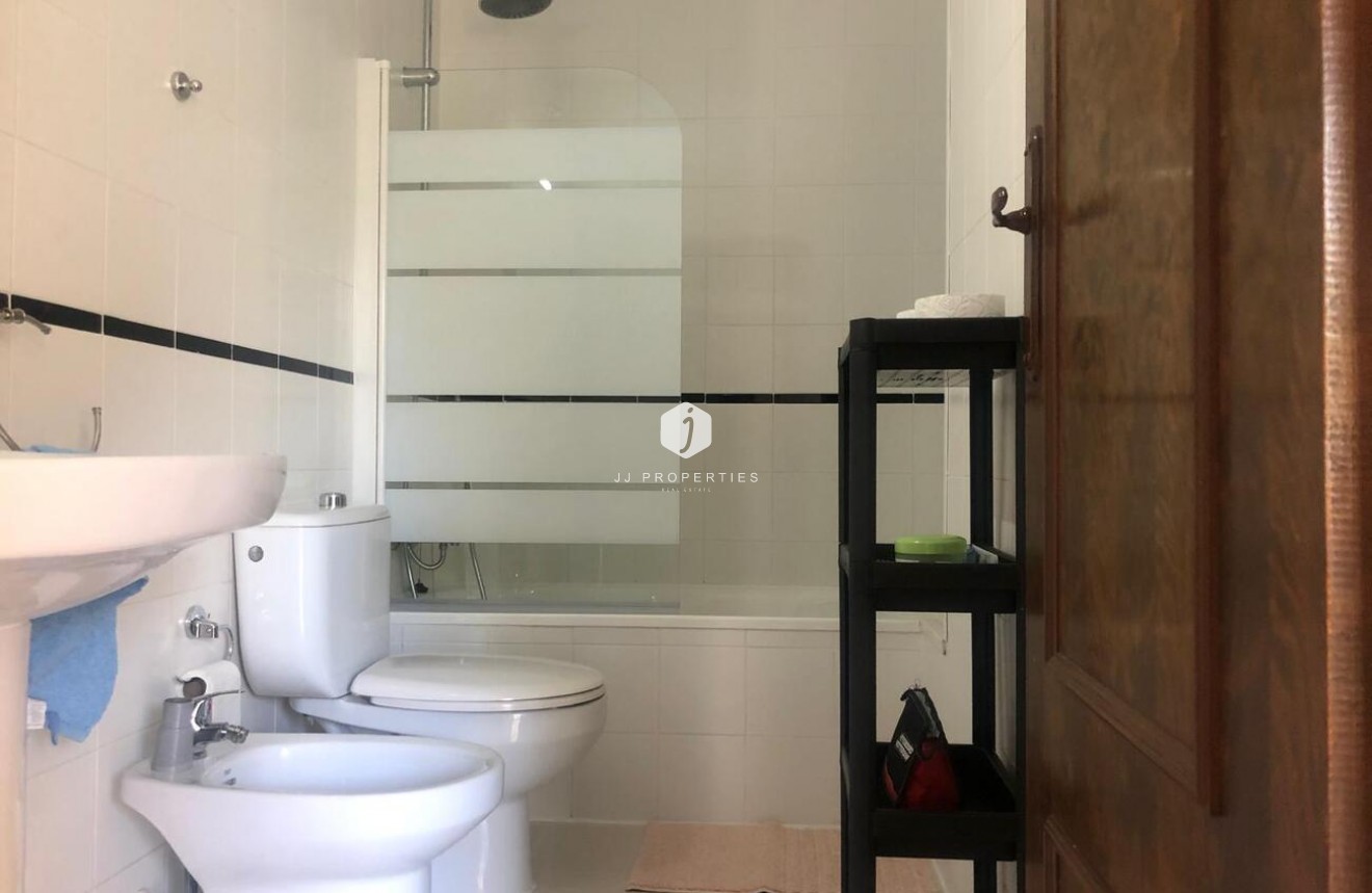 Tweedehands - Appartement / flat -
Torrevieja - Costa Blanca