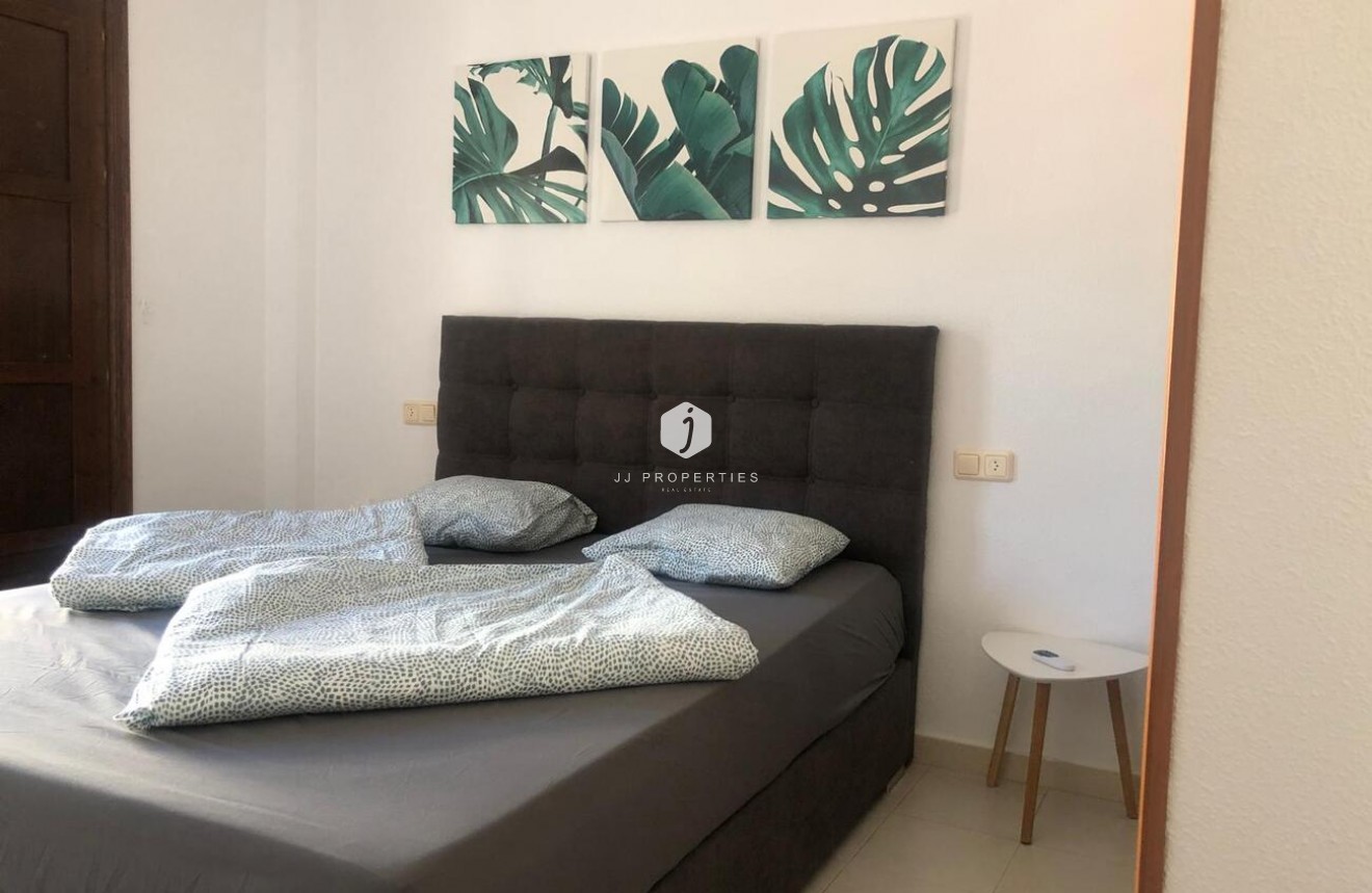 Tweedehands - Appartement / flat -
Torrevieja - Costa Blanca