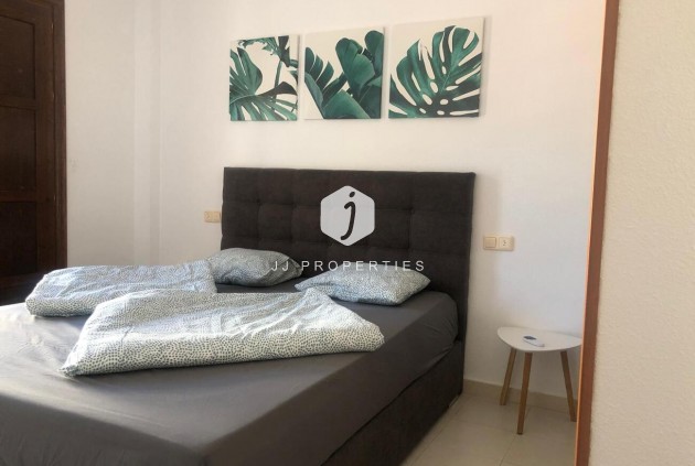 Tweedehands - Appartement / flat -
Torrevieja - Costa Blanca