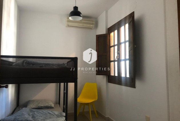 Tweedehands - Appartement / flat -
Torrevieja - Costa Blanca