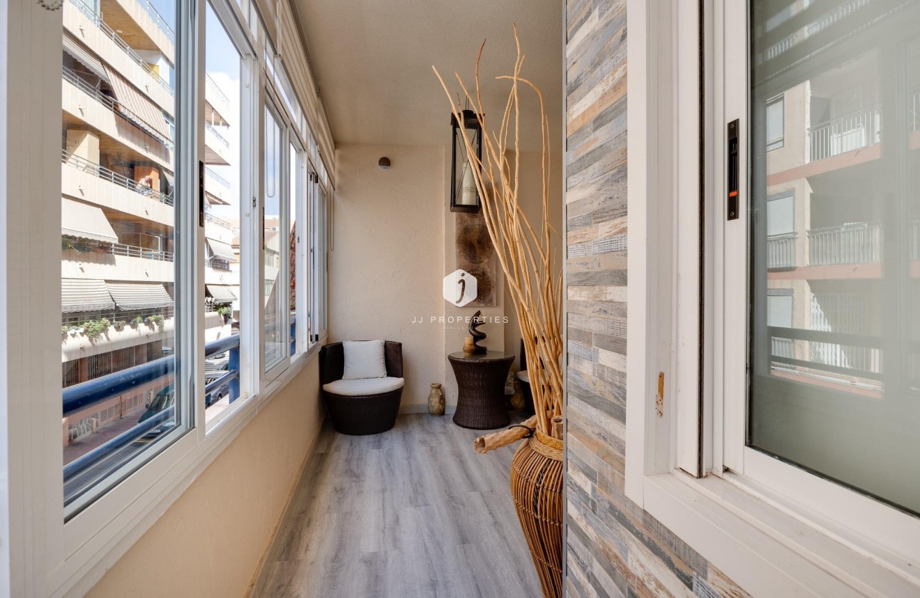 Resale - Apartment / flat -
Torrevieja - Acequion