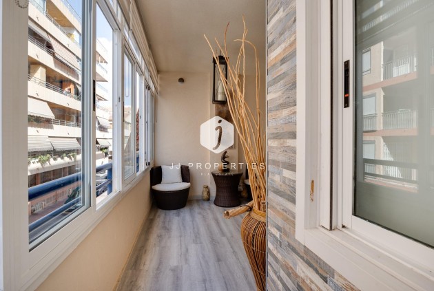 Resale - Apartment / flat -
Torrevieja - Acequion