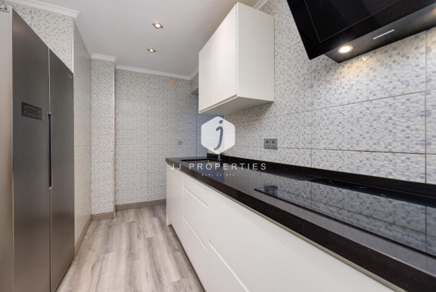 Resale - Apartment / flat -
Torrevieja - Acequion