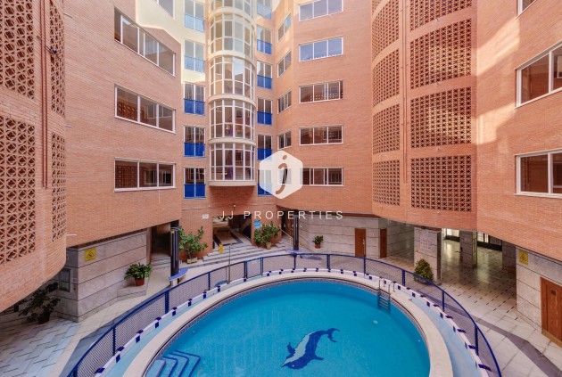 Resale - Apartment / flat -
Torrevieja - Acequion