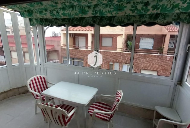 Tweedehands - Penthouse -
Torrevieja - El Acequión - Los Náufragos