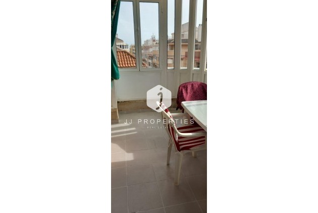 Tweedehands - Penthouse -
Torrevieja - El Acequión - Los Náufragos