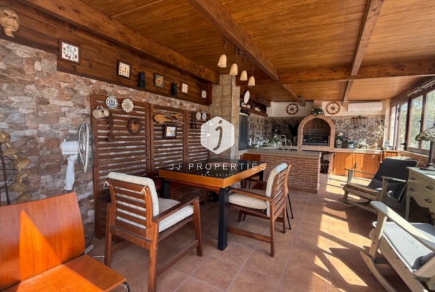 D'occasion - Villa -
Torrevieja - Costa Blanca