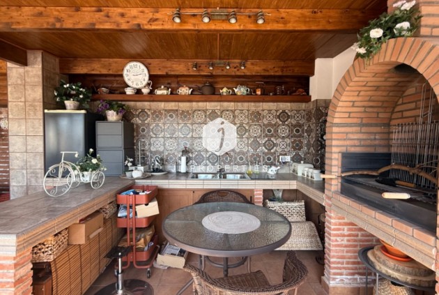 D'occasion - Villa -
Torrevieja - Costa Blanca