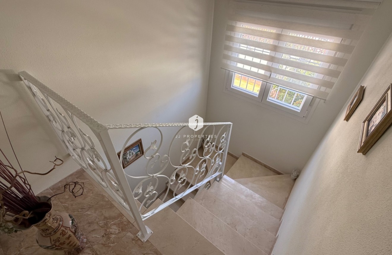 D'occasion - Villa -
Torrevieja - Costa Blanca