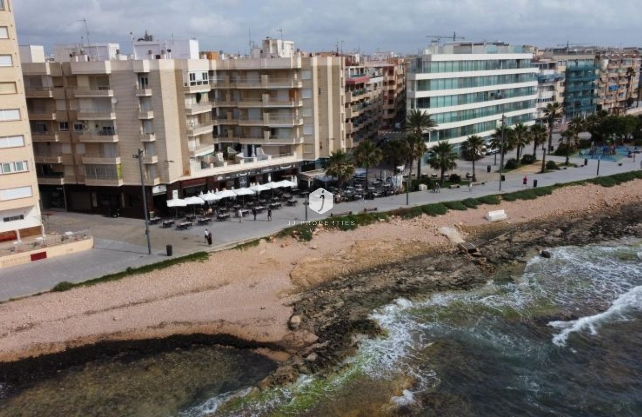 Tweedehands - Appartement / flat -
Torrevieja - Costa Blanca