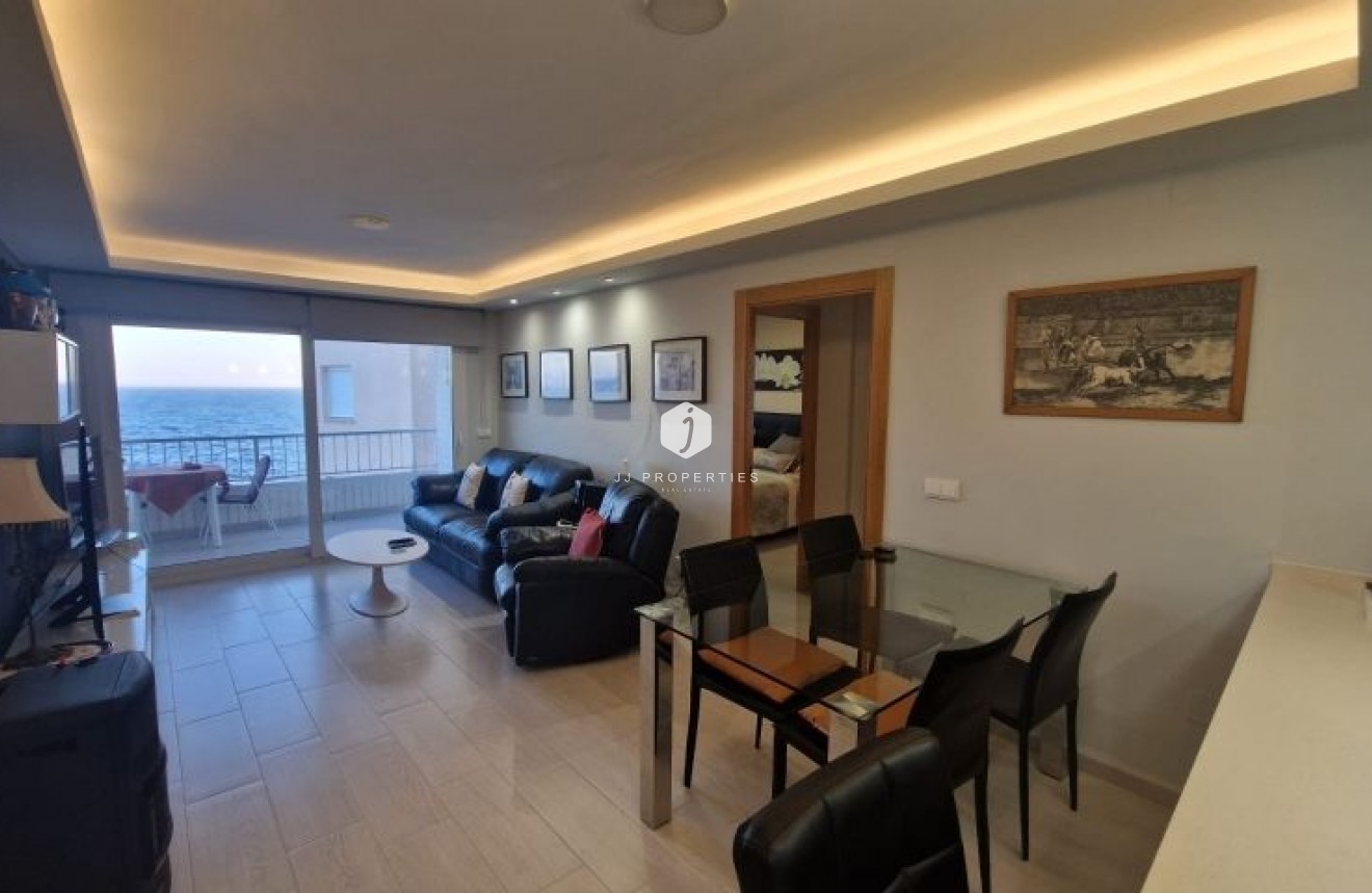 Tweedehands - Appartement / flat -
Torrevieja - Costa Blanca