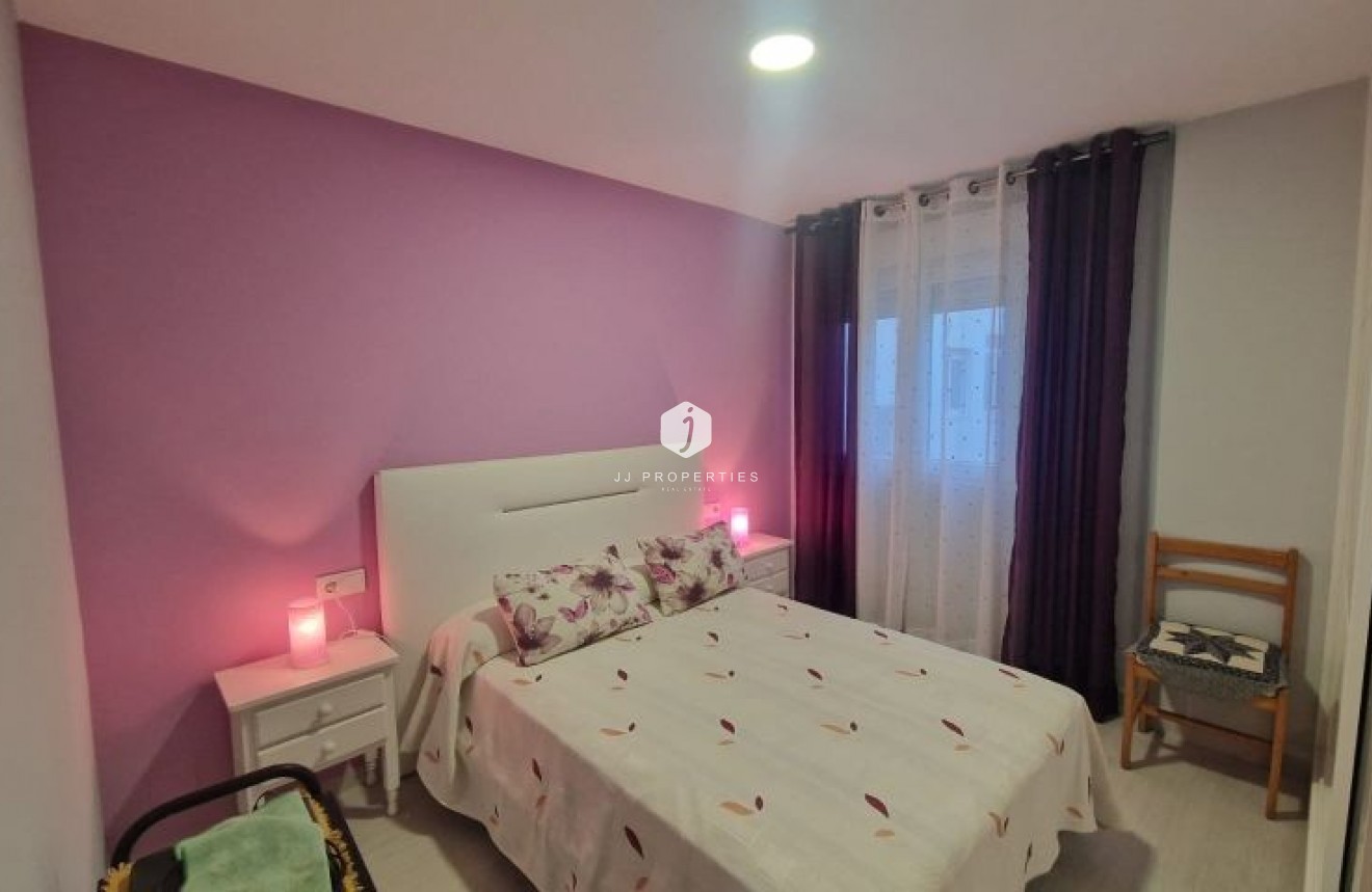 Tweedehands - Appartement / flat -
Torrevieja - Costa Blanca