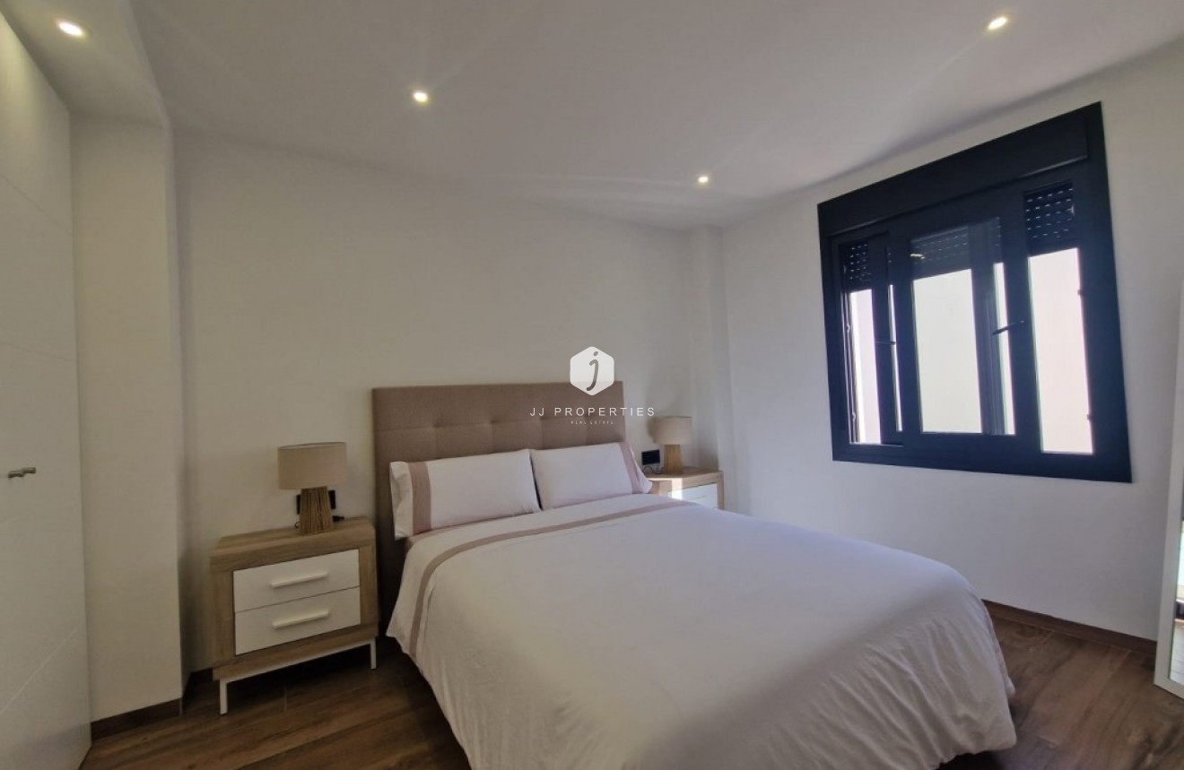 Tweedehands - Villa -
Los Balcones - Costa Blanca