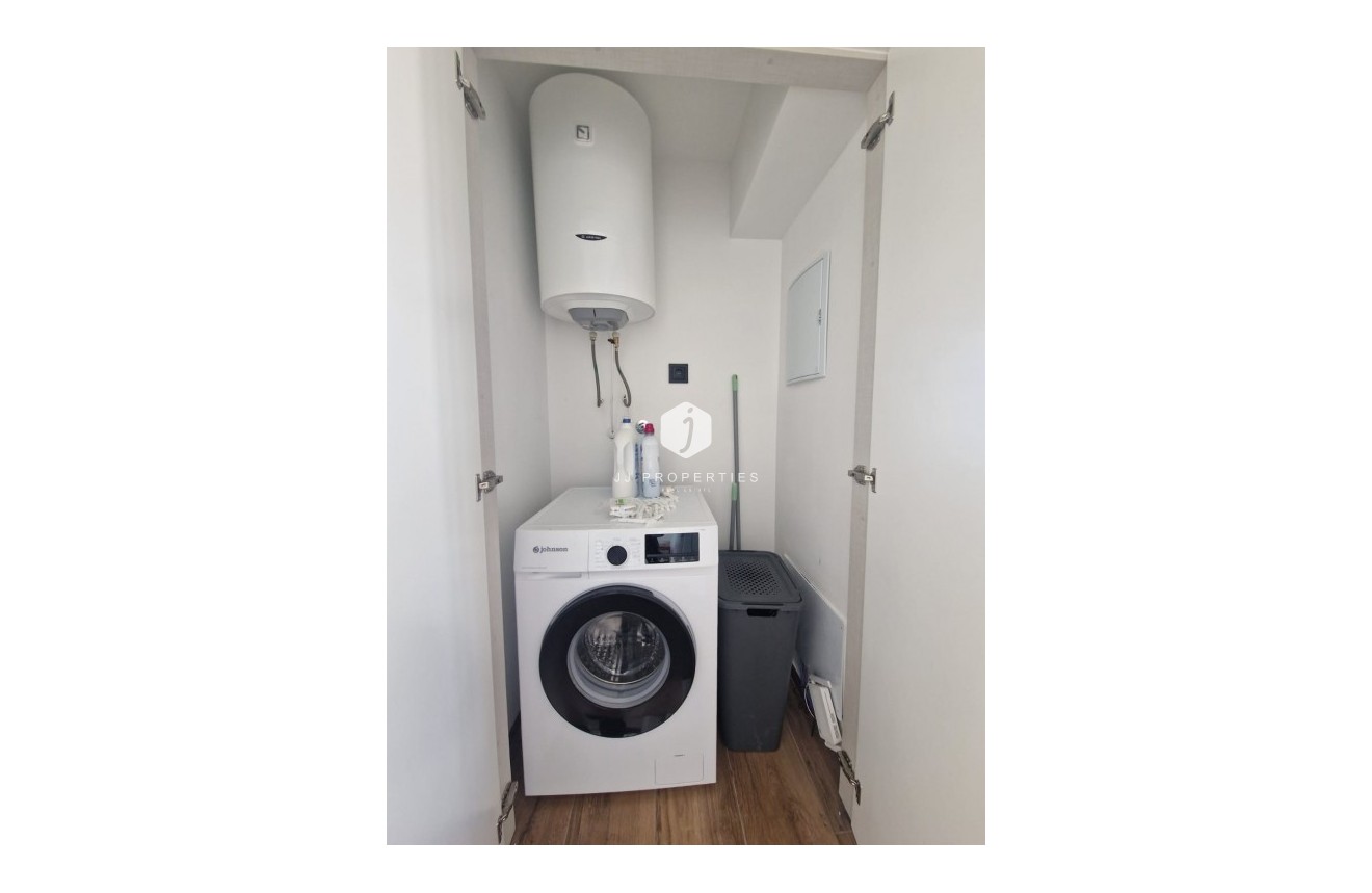 Tweedehands - Villa -
Los Balcones - Costa Blanca