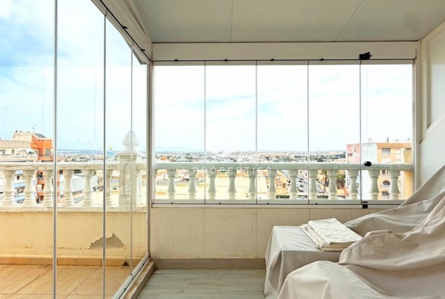 Tweedehands - Appartement / flat -
Torrevieja - Costa Blanca