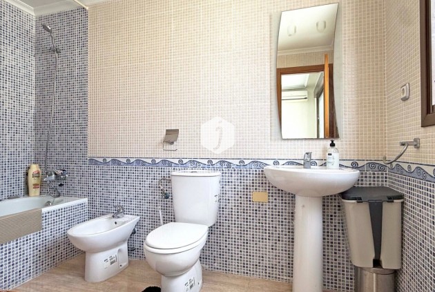 Tweedehands - Appartement / flat -
Torrevieja - Costa Blanca