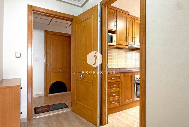 Tweedehands - Appartement / flat -
Torrevieja - Costa Blanca