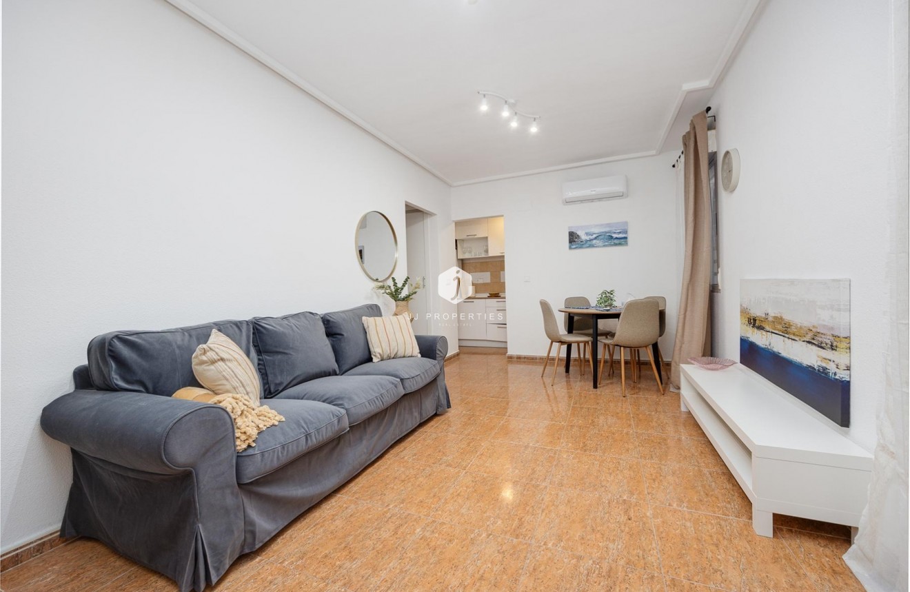 Tweedehands - Appartement / flat -
Torrevieja - Costa Blanca