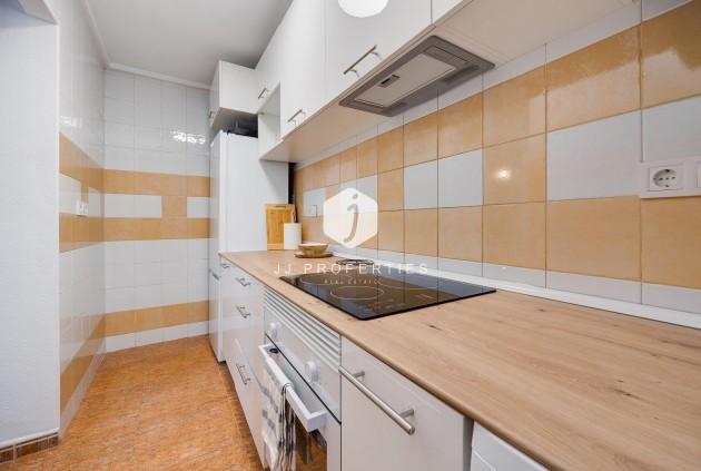 Tweedehands - Appartement / flat -
Torrevieja - Costa Blanca