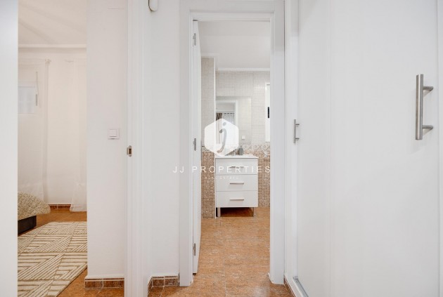 Tweedehands - Appartement / flat -
Torrevieja - Costa Blanca