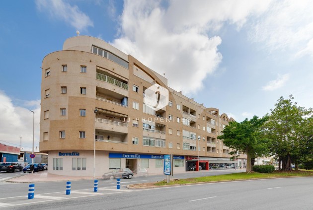 Tweedehands - Appartement / flat -
Torrevieja - Costa Blanca