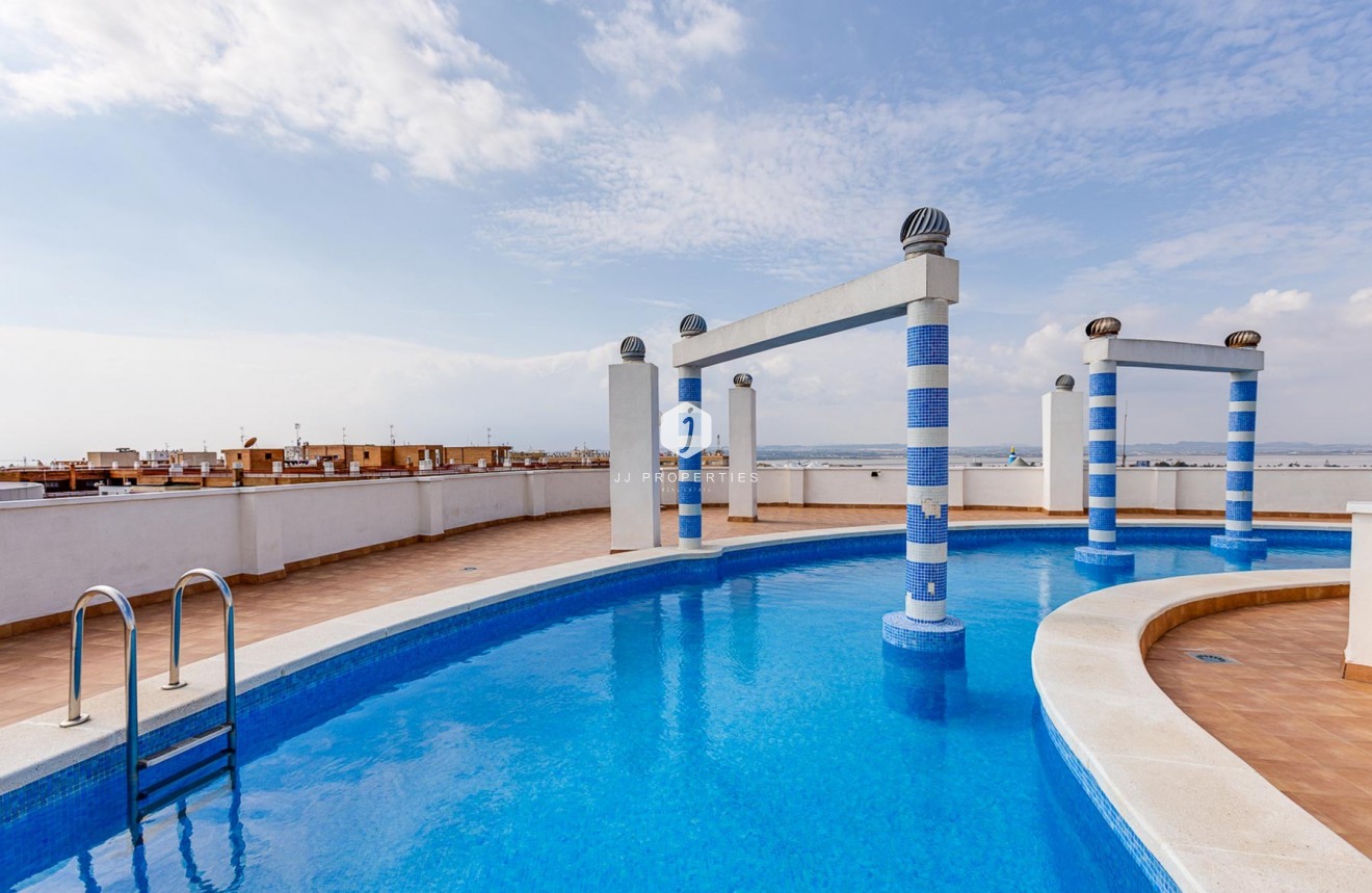 Tweedehands - Appartement / flat -
Torrevieja - Costa Blanca