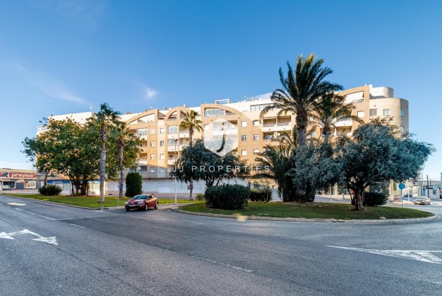 Tweedehands - Appartement / flat -
Torrevieja - Costa Blanca
