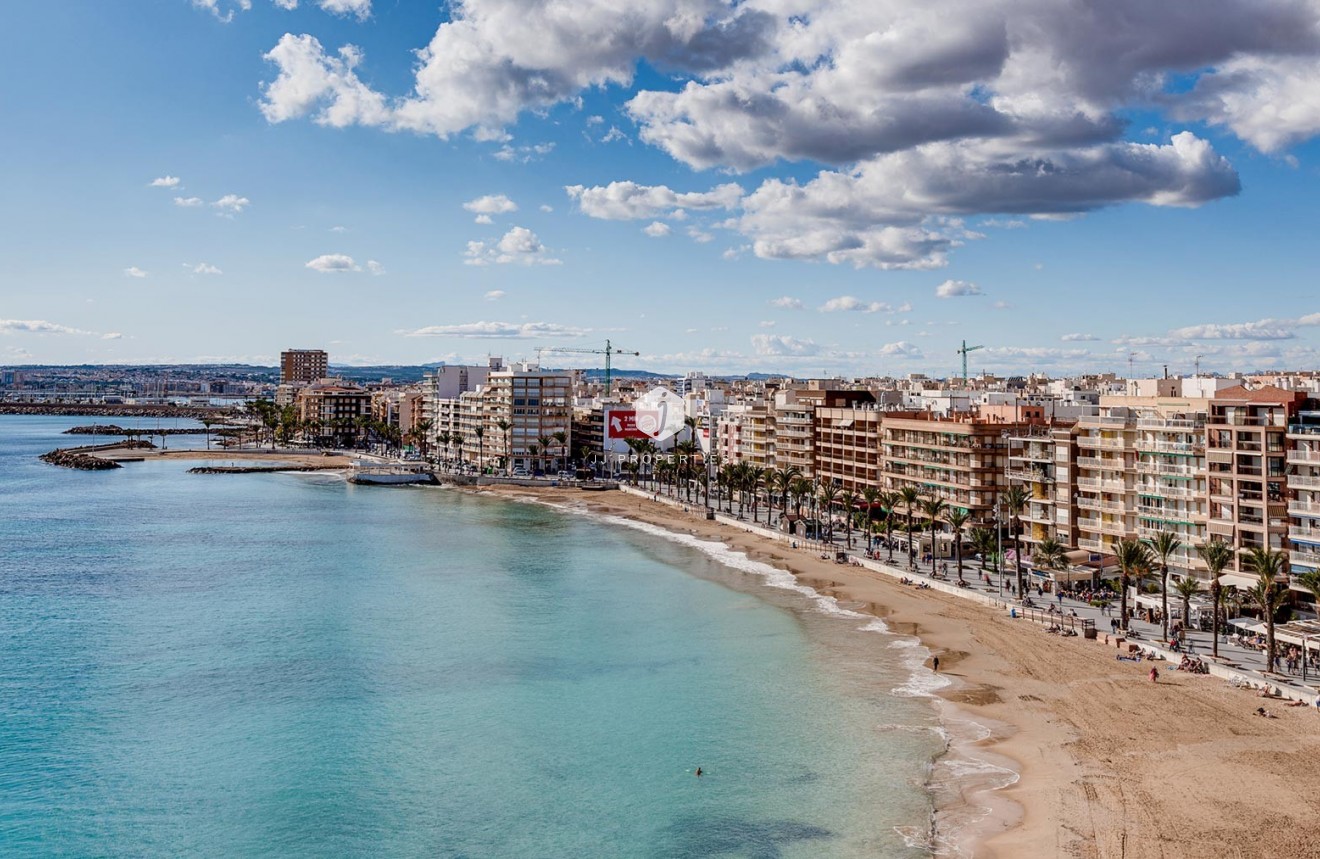 Tweedehands - Appartement / flat -
Torrevieja - Costa Blanca