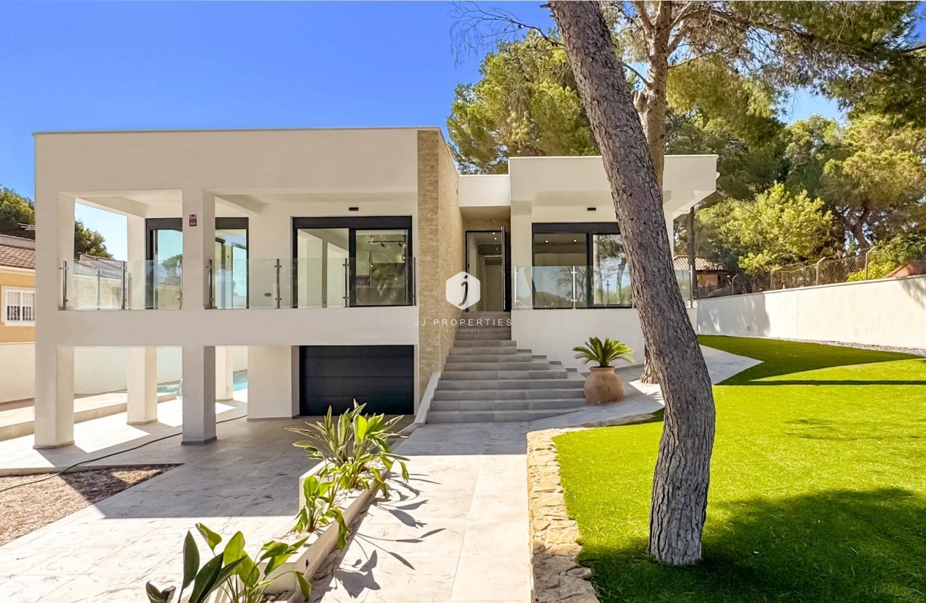 Tweedehands - Villa -
Torrevieja - Los Balcones - Los Altos del Edén