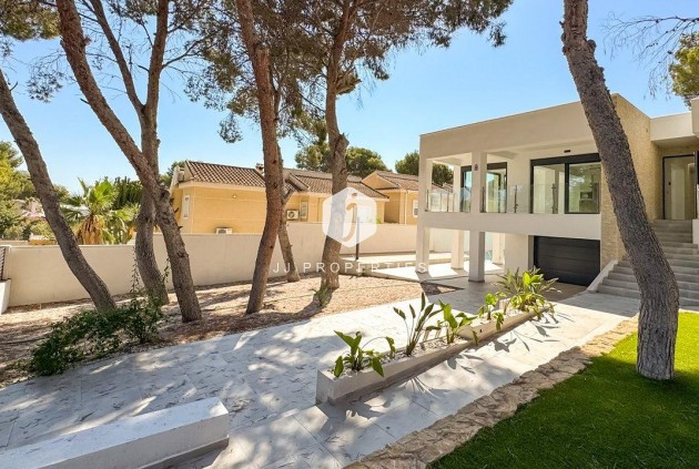 Tweedehands - Villa -
Torrevieja - Los Balcones - Los Altos del Edén