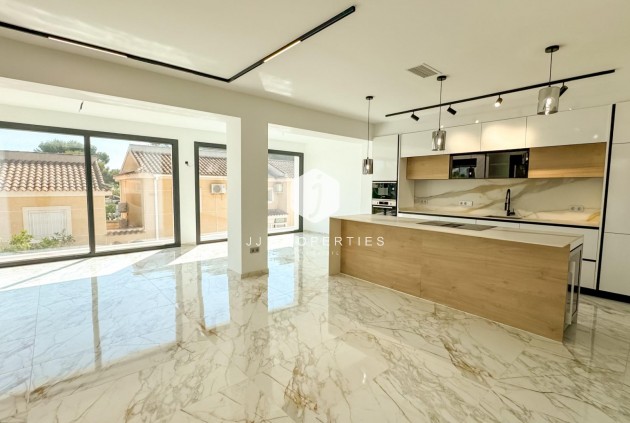 Tweedehands - Villa -
Torrevieja - Los Balcones - Los Altos del Edén