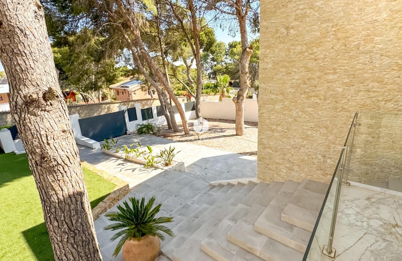 Tweedehands - Villa -
Torrevieja - Los Balcones - Los Altos del Edén