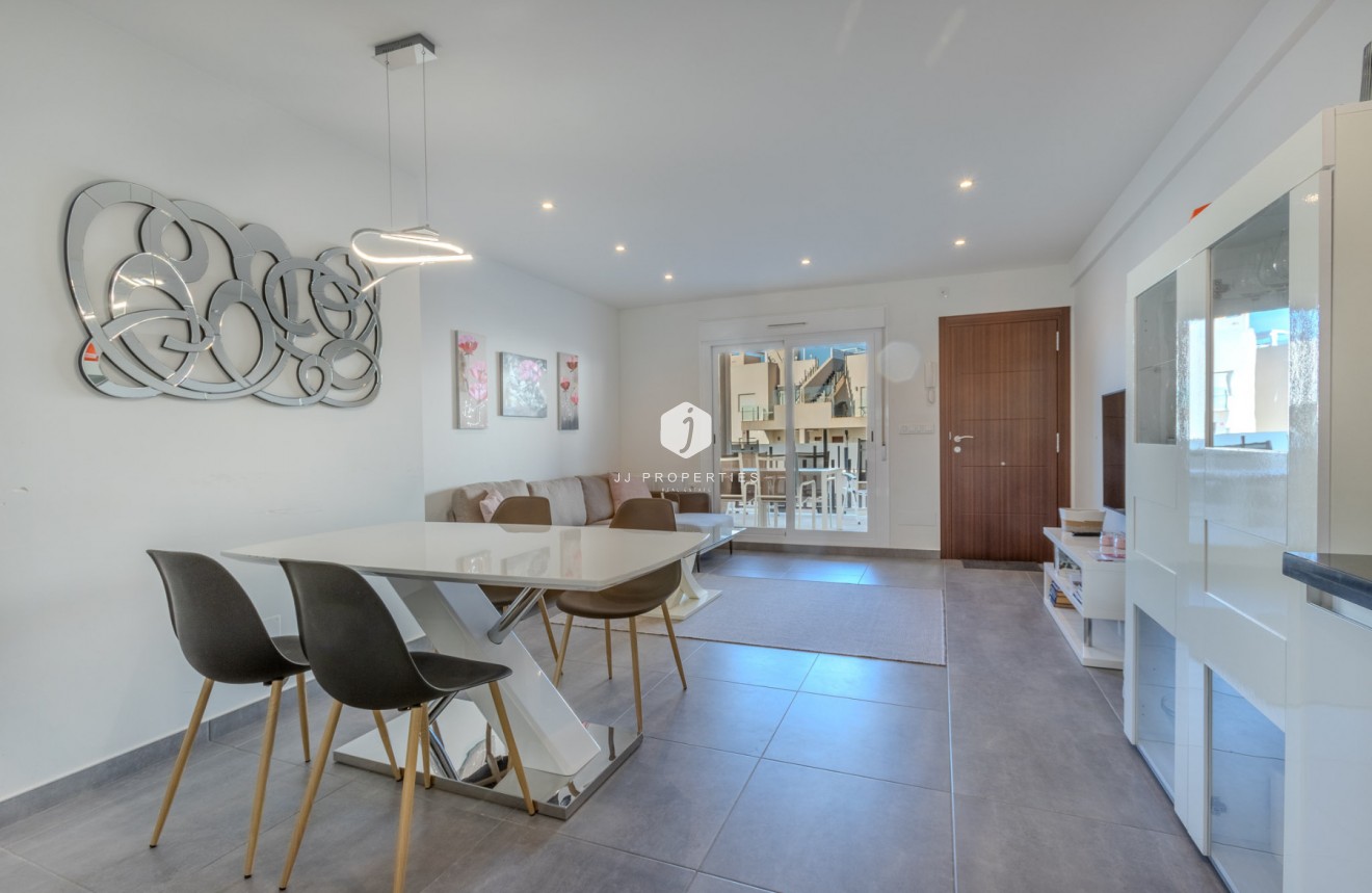 Tweedehands - Bungalow -
Torrevieja - Costa Blanca