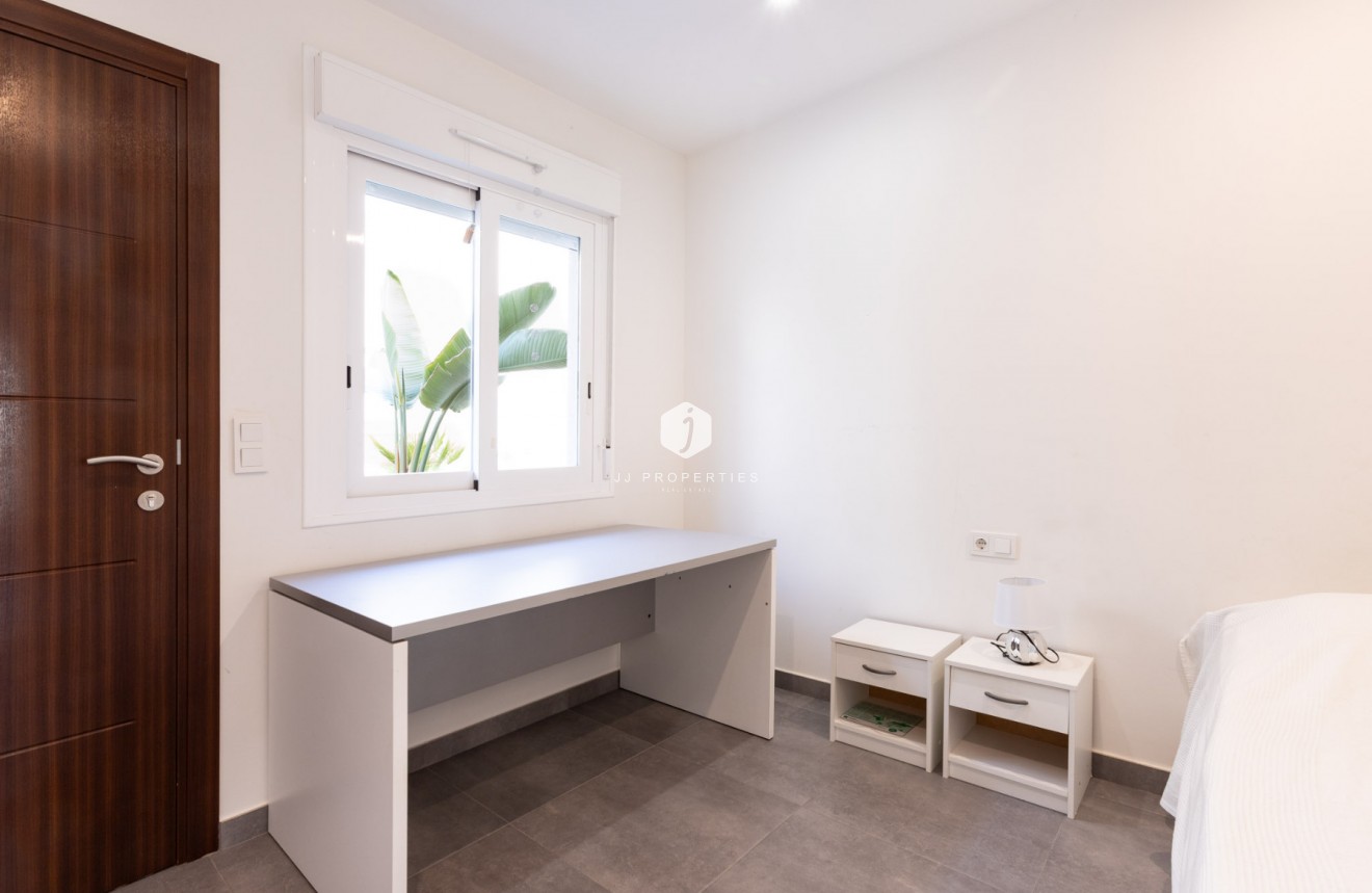 Tweedehands - Bungalow -
Torrevieja - Costa Blanca