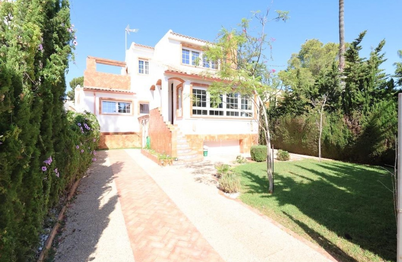 Tweedehands - Villa -
Orihuela Costa - Costa Blanca