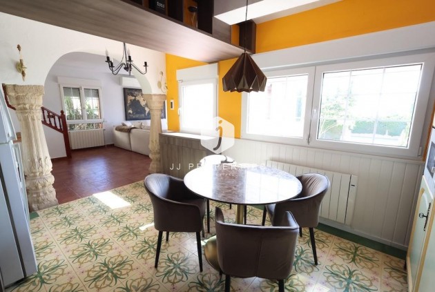 Tweedehands - Villa -
Orihuela Costa - Costa Blanca