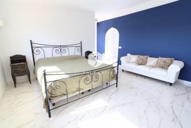 Tweedehands - Villa -
Orihuela Costa - Costa Blanca