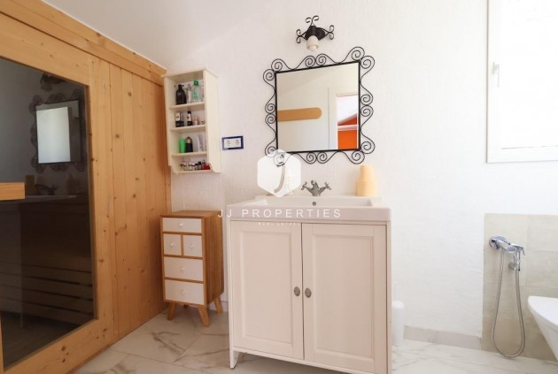 Tweedehands - Villa -
Orihuela Costa - Costa Blanca