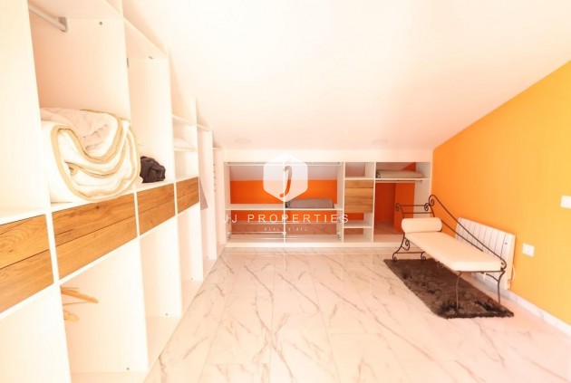 Tweedehands - Villa -
Orihuela Costa - Costa Blanca