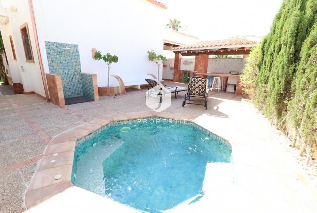 Tweedehands - Villa -
Orihuela Costa - Costa Blanca