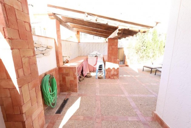 Tweedehands - Villa -
Orihuela Costa - Costa Blanca