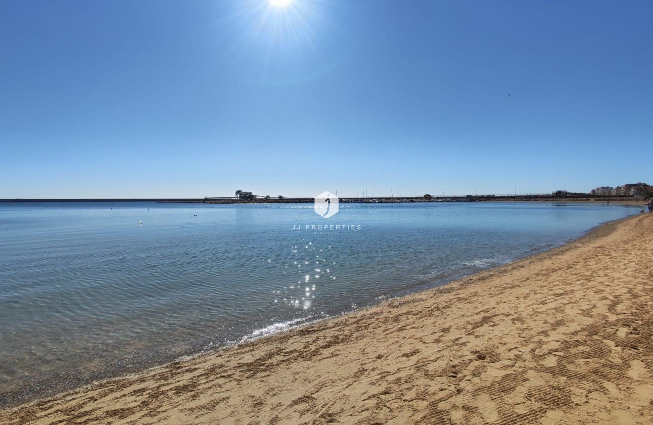 Tweedehands - Appartement / flat -
Torrevieja - Mar Azul