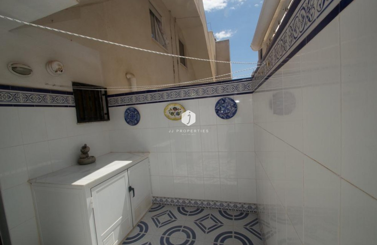 Tweedehands - Appartement / flat -
Torrevieja - Mar Azul