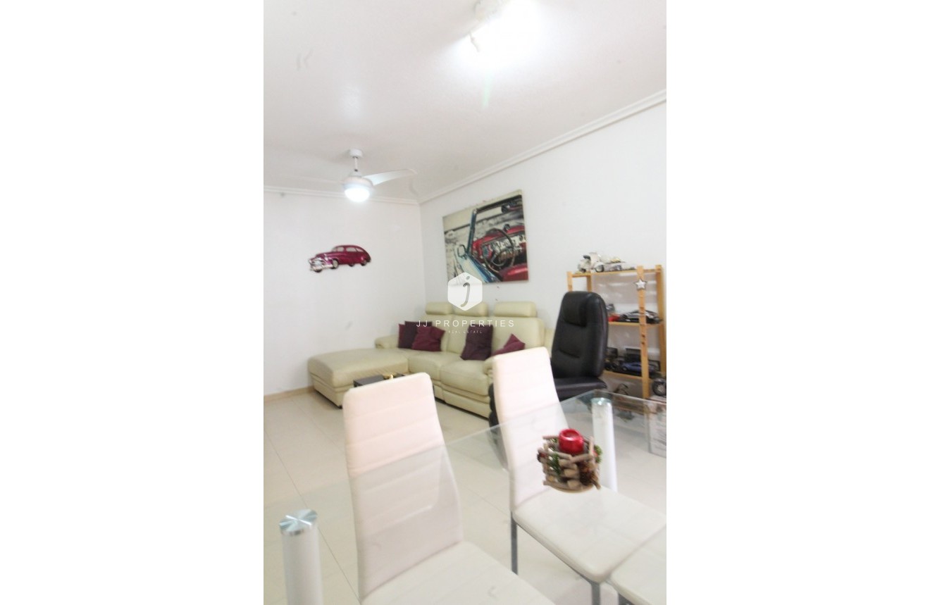 Tweedehands - Appartement / flat -
Daya Nueva - Costa Blanca